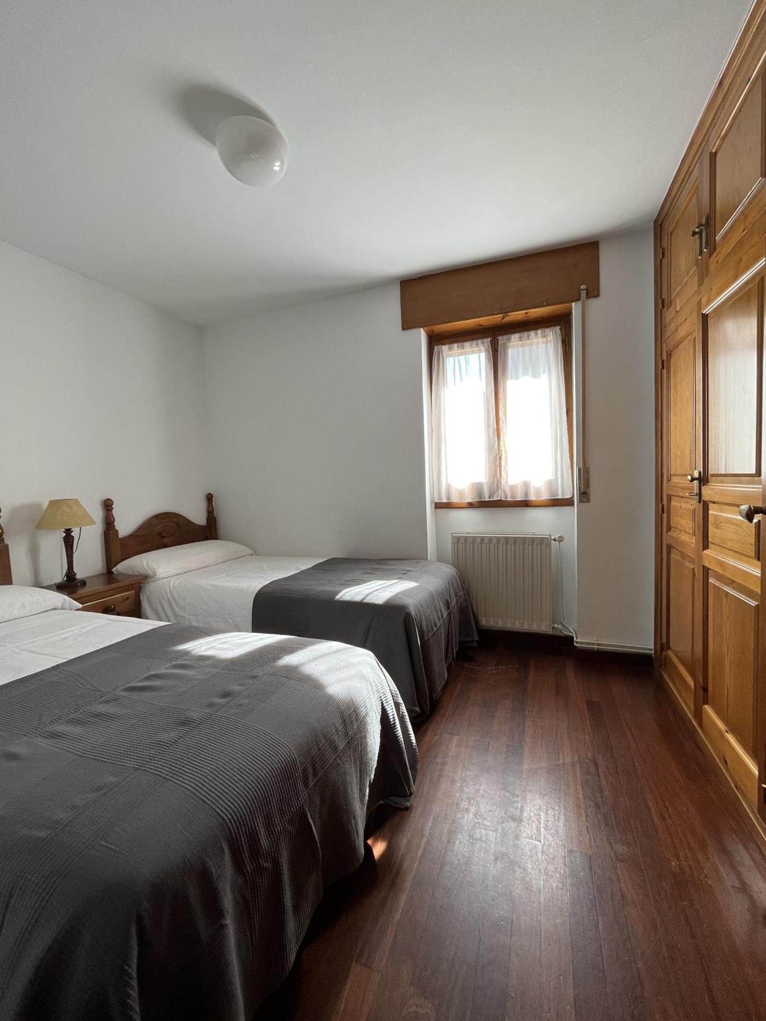 Casa Damian Del Baile Apartamentos Benasque Quarto foto